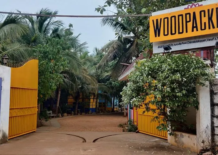 Woodpacker 2.0 Hostel Pondicherry